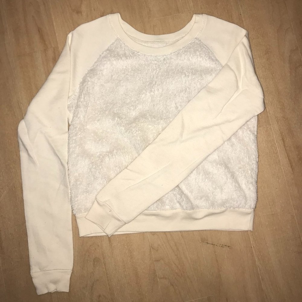 White Fluffy Crewneck